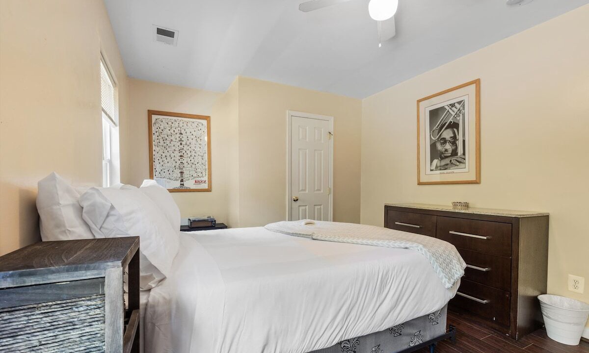 Photo of Bedroom in Takoma Park