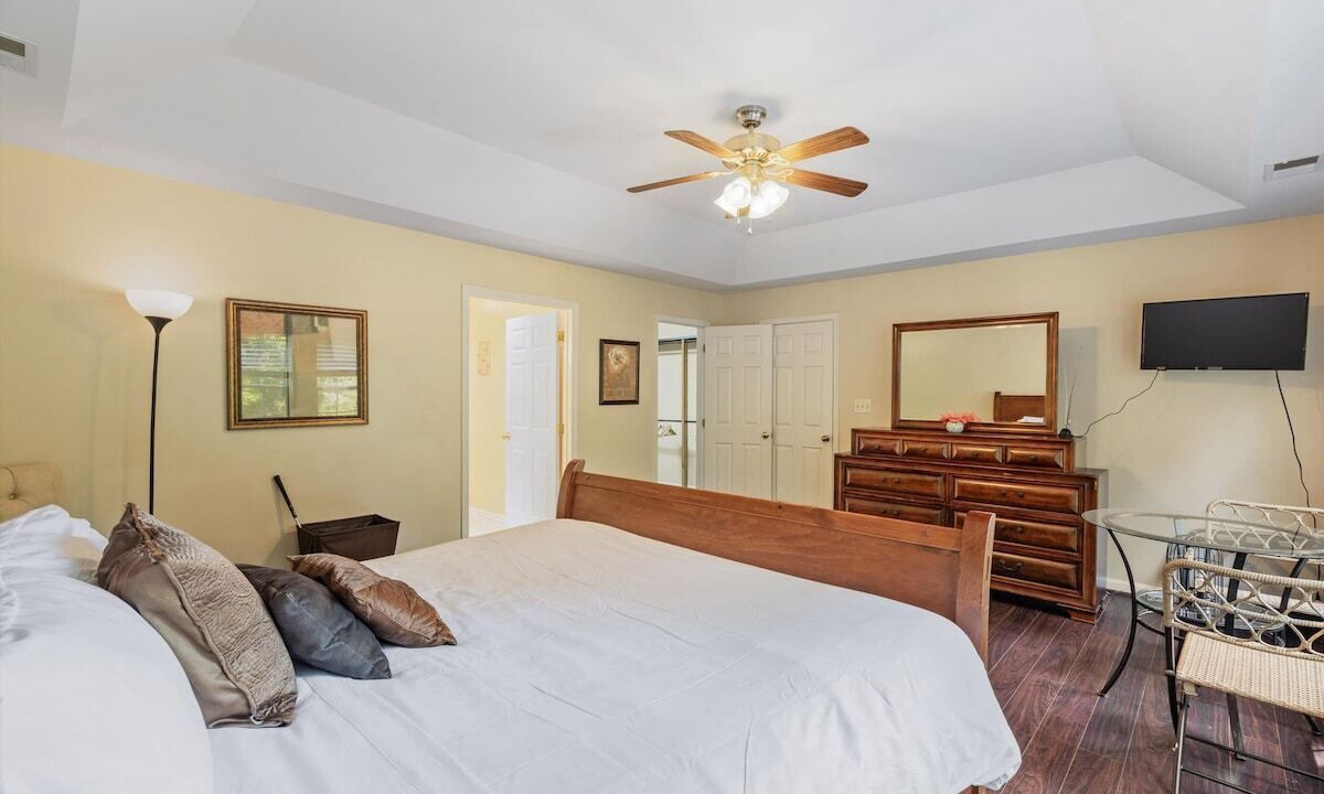 Photo of Bedroom in Takoma Park