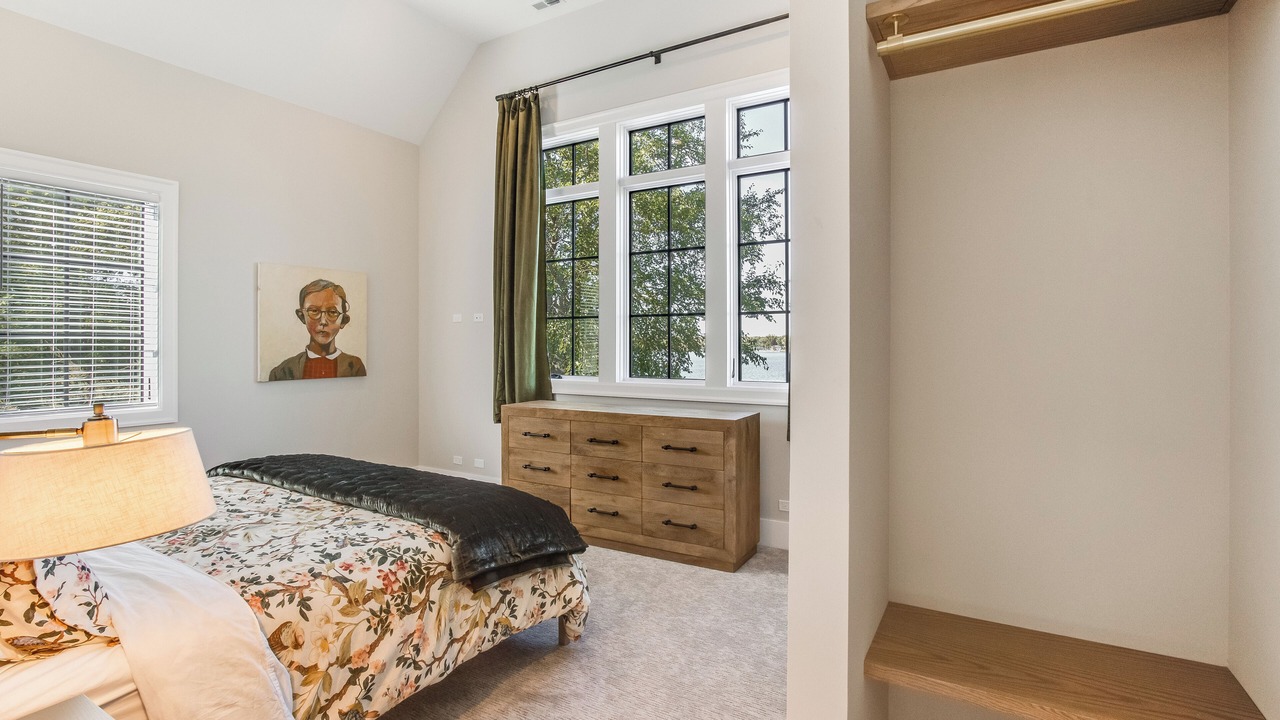 Photo of Bedroom in Twin Lakes