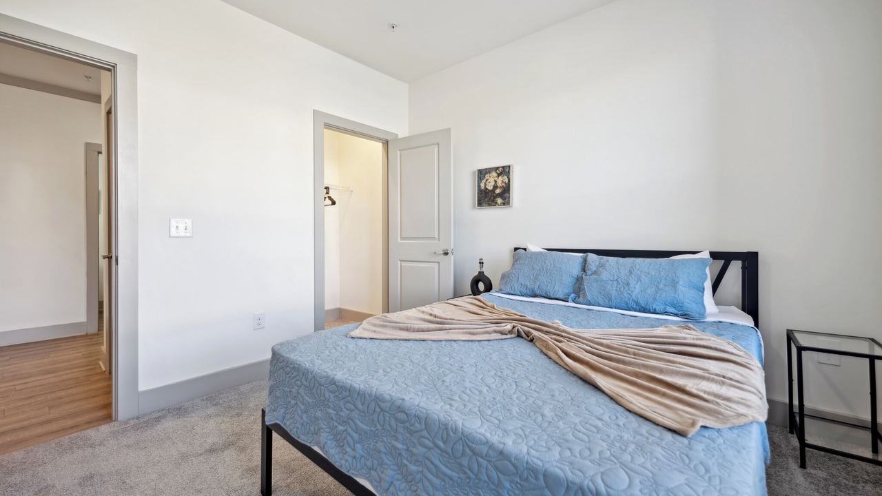 Photo of Bedroom in Farragut