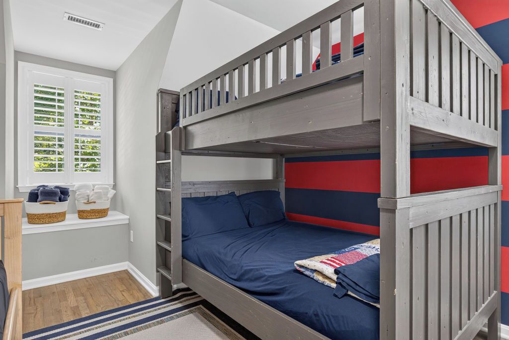 Photo of Bedroom in Locust Grove