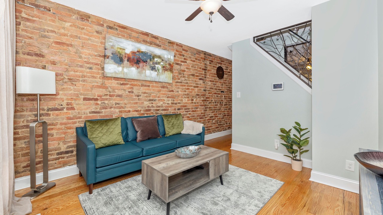 Photo of Bedroom in Downtown