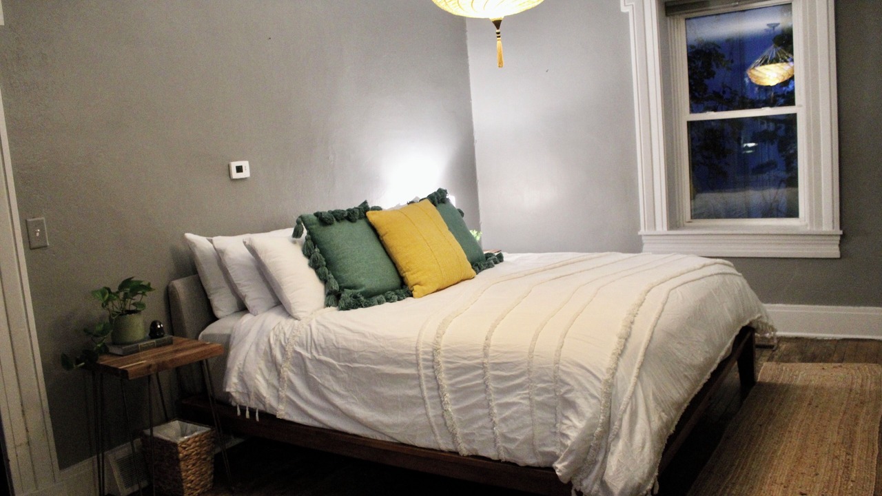 Photo of Bedroom in Winterset