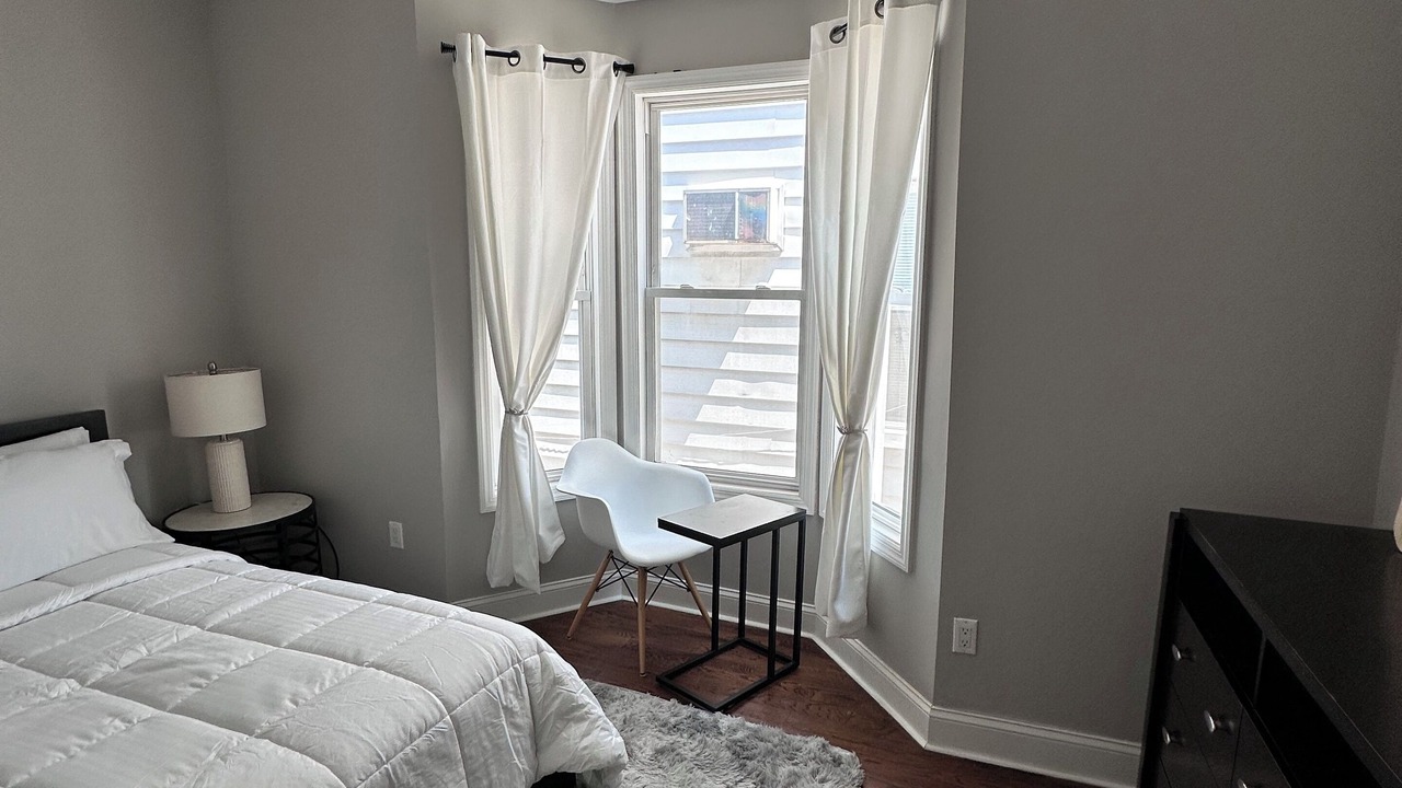 Photo of Bedroom in Rahway