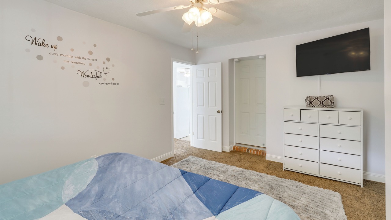 Photo of Bedroom in Prattville