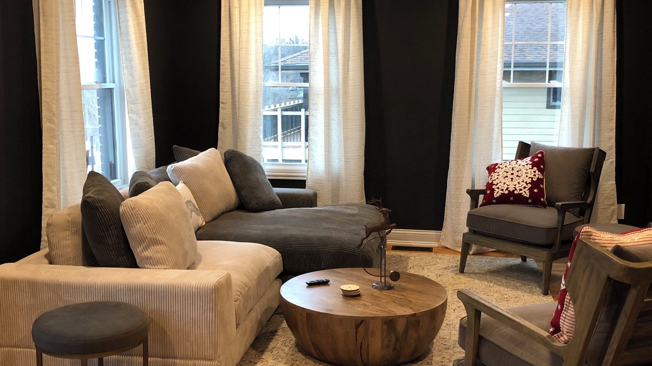 Photo of Livingroom in East Peoria