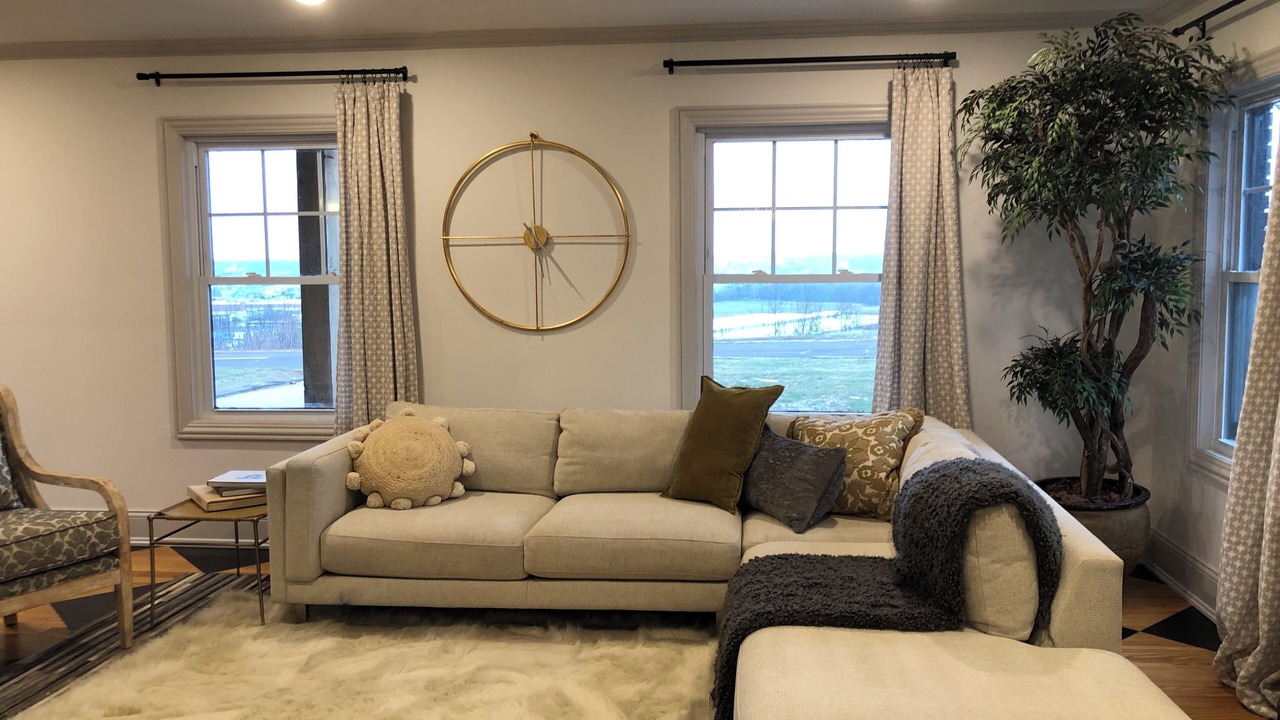 Photo of Livingroom in East Peoria