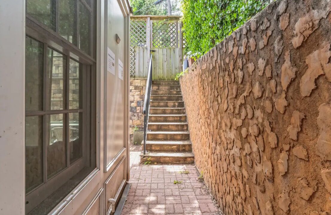 Photo of Outdoor in Cleveland Park