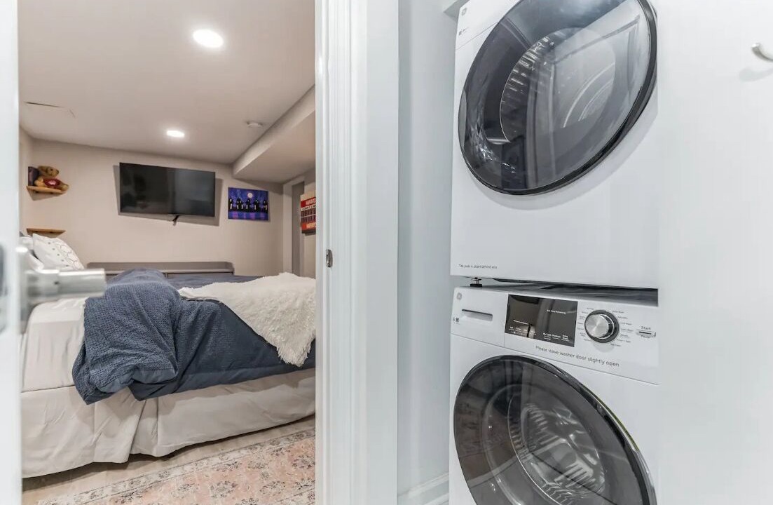 Photo of Bedroom in Cleveland Park