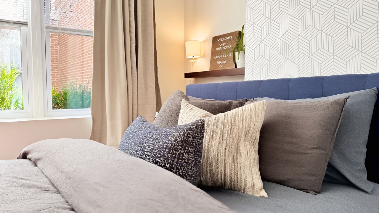 Photo of Bedroom in Downtown Baltimore