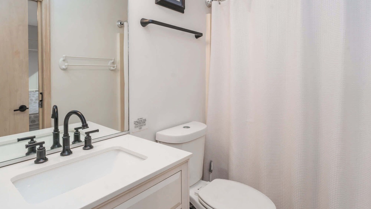 Photo of Bathroom in Ocean Sands
