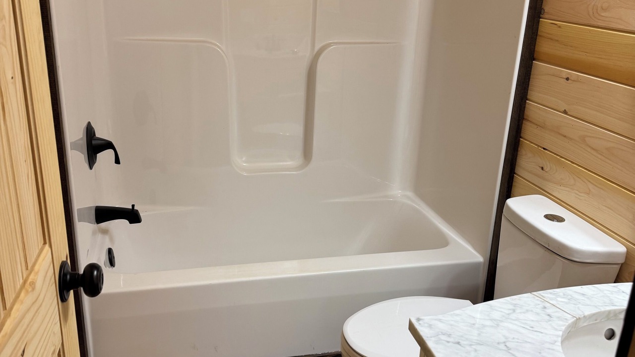 Photo of Bathroom in Guntersville