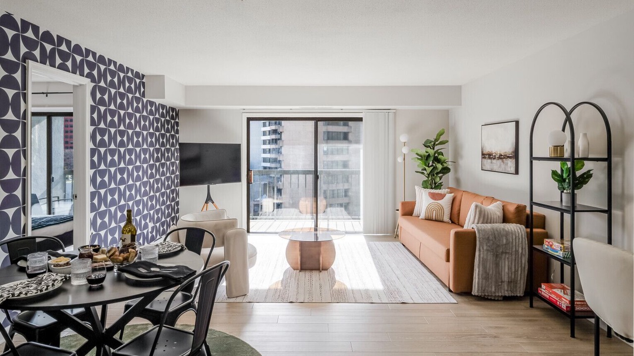 Photo of Bedroom in Crystal City