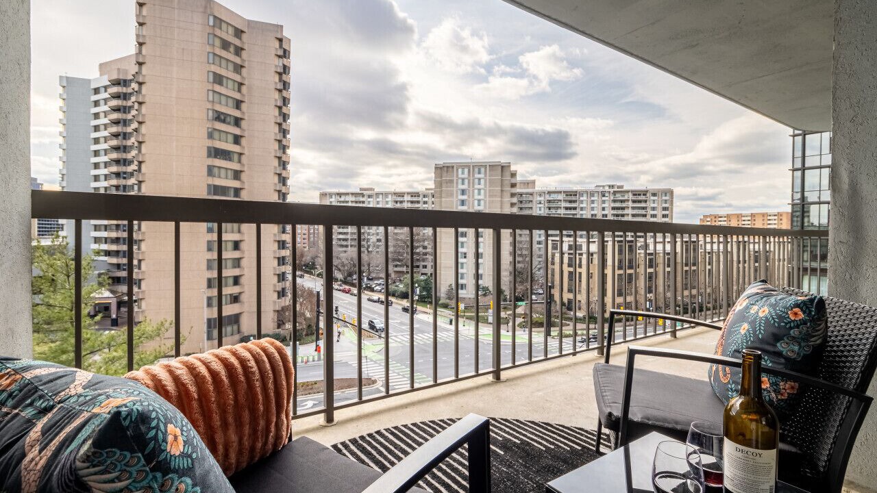 Photo of Patio Balcony in Crystal City
