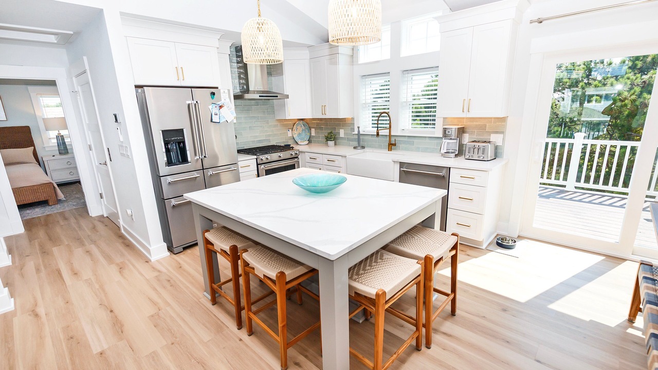 Photo of Kitchen in Corolla Light