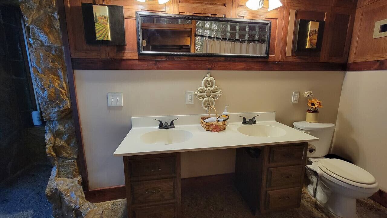 Photo of Bathroom in St. Joseph