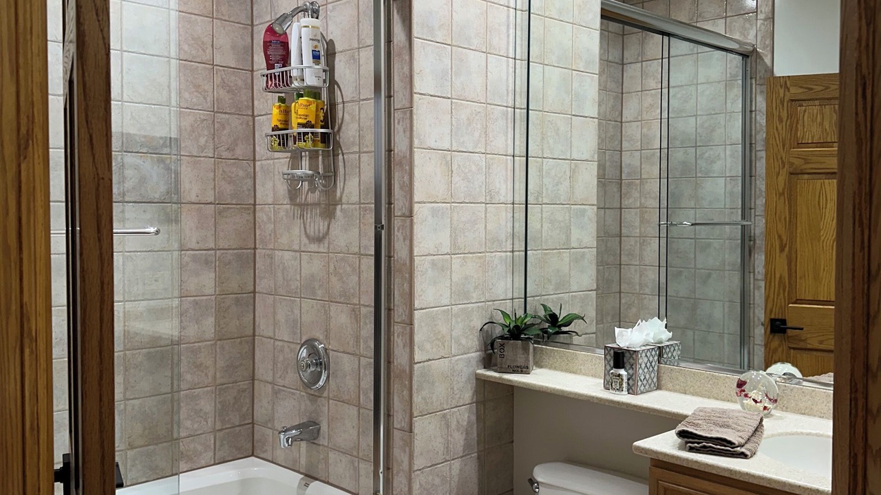Photo of Bathroom in Twin Lakes