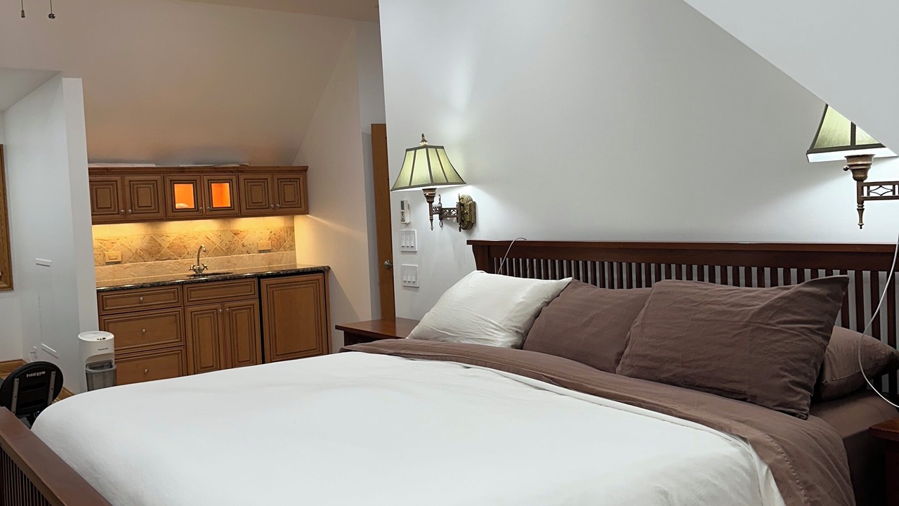 Photo of Bedroom in Twin Lakes