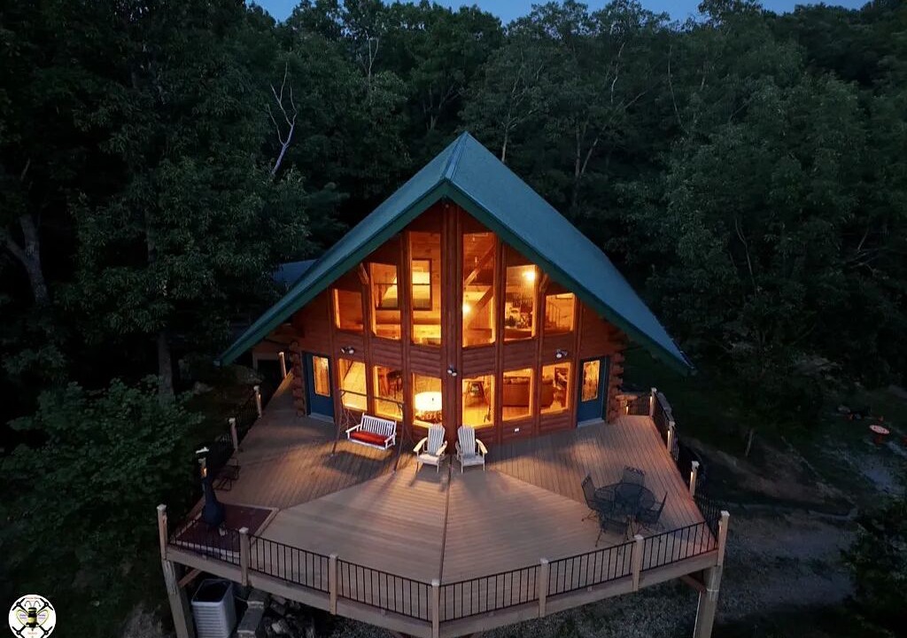 Photo of Outdoor in Pelham