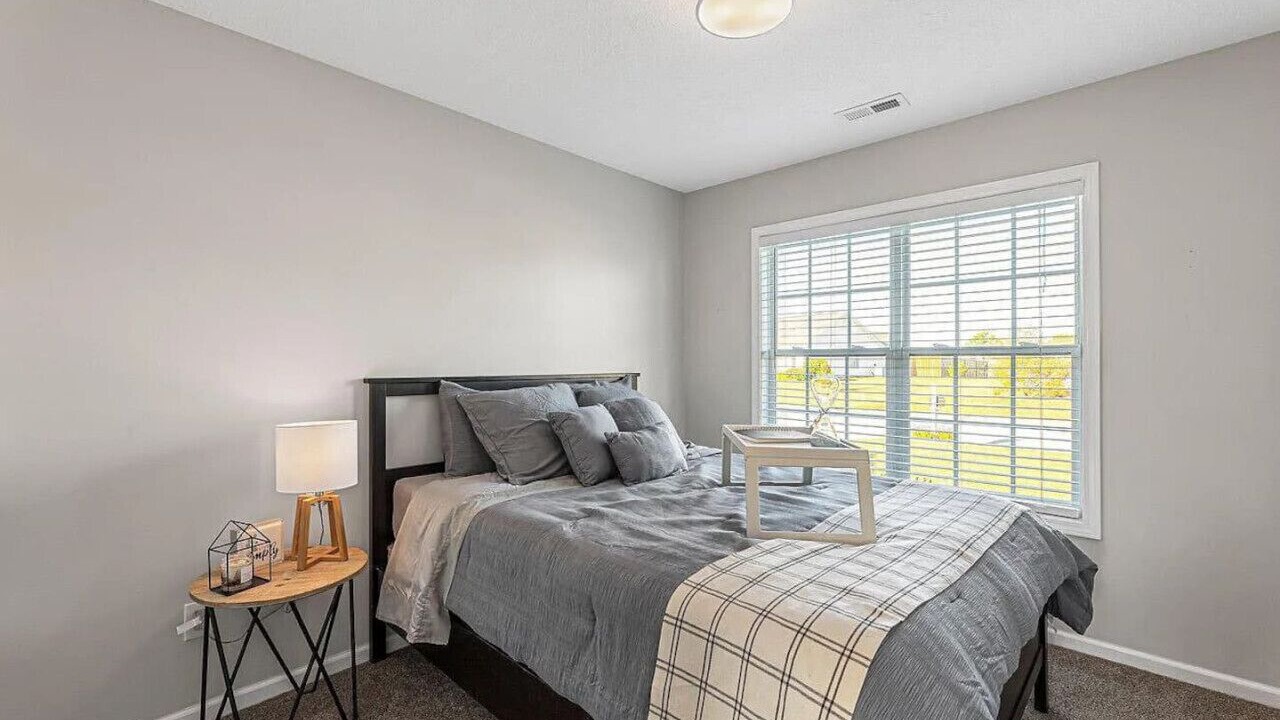 Photo of Bedroom in Murraysville