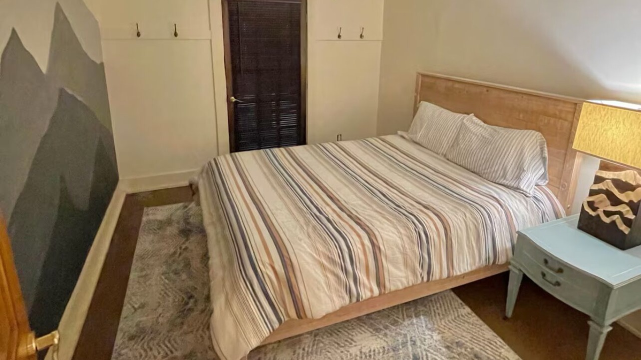 Photo of Bedroom in Spring Garden