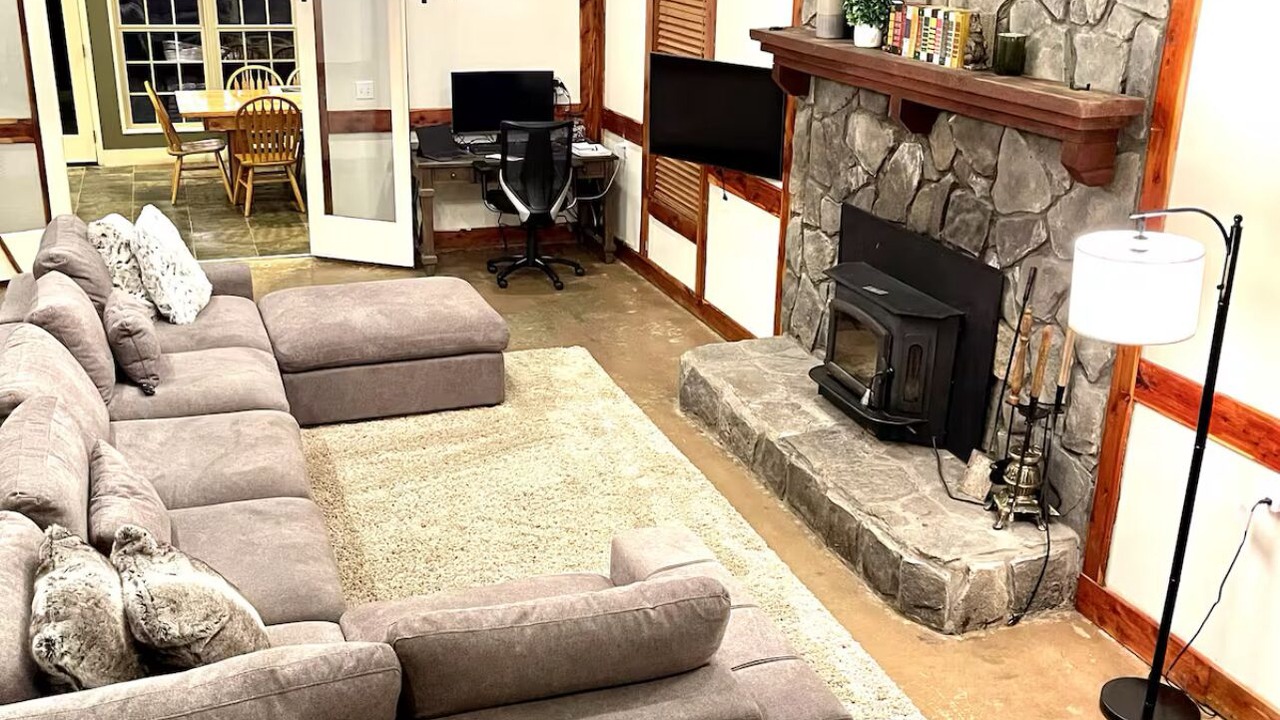 Photo of Livingroom in Spring Garden