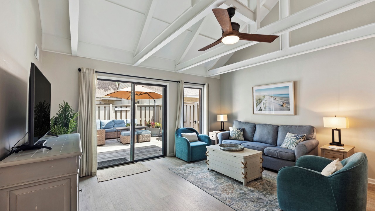 Photo of Bedroom in Palmetto Dunes