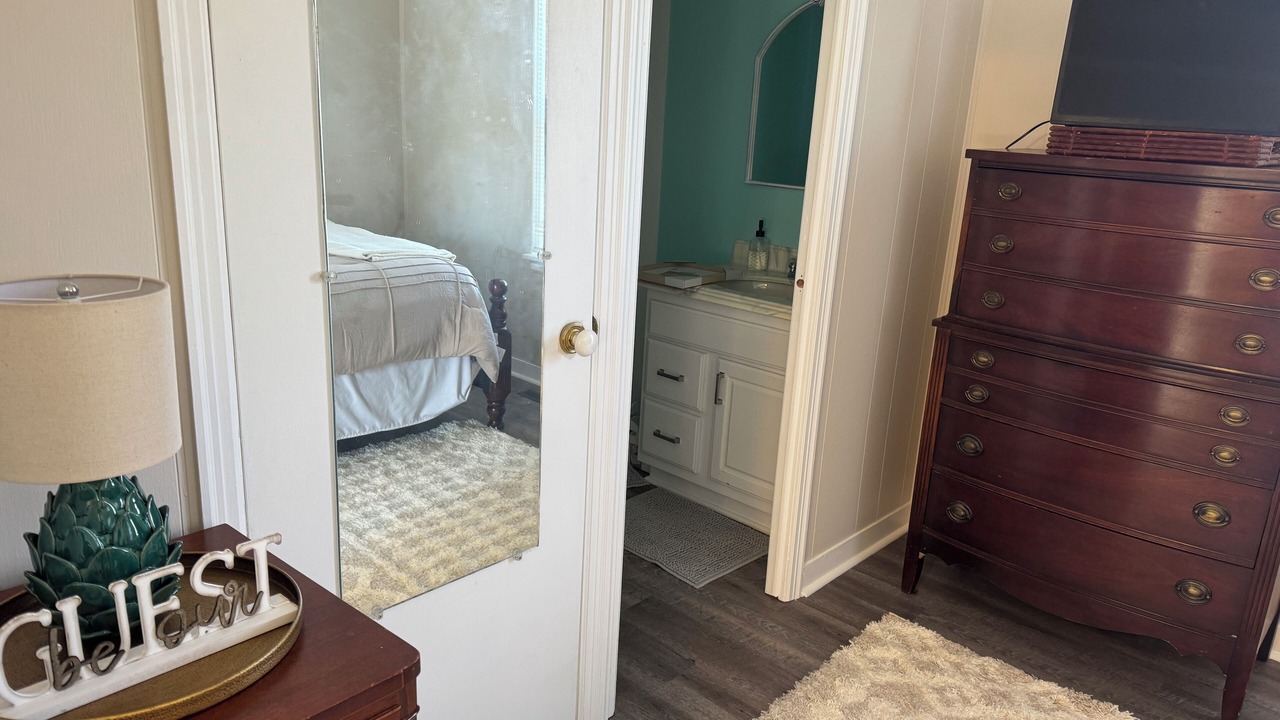 Photo of Bedroom in Ottumwa