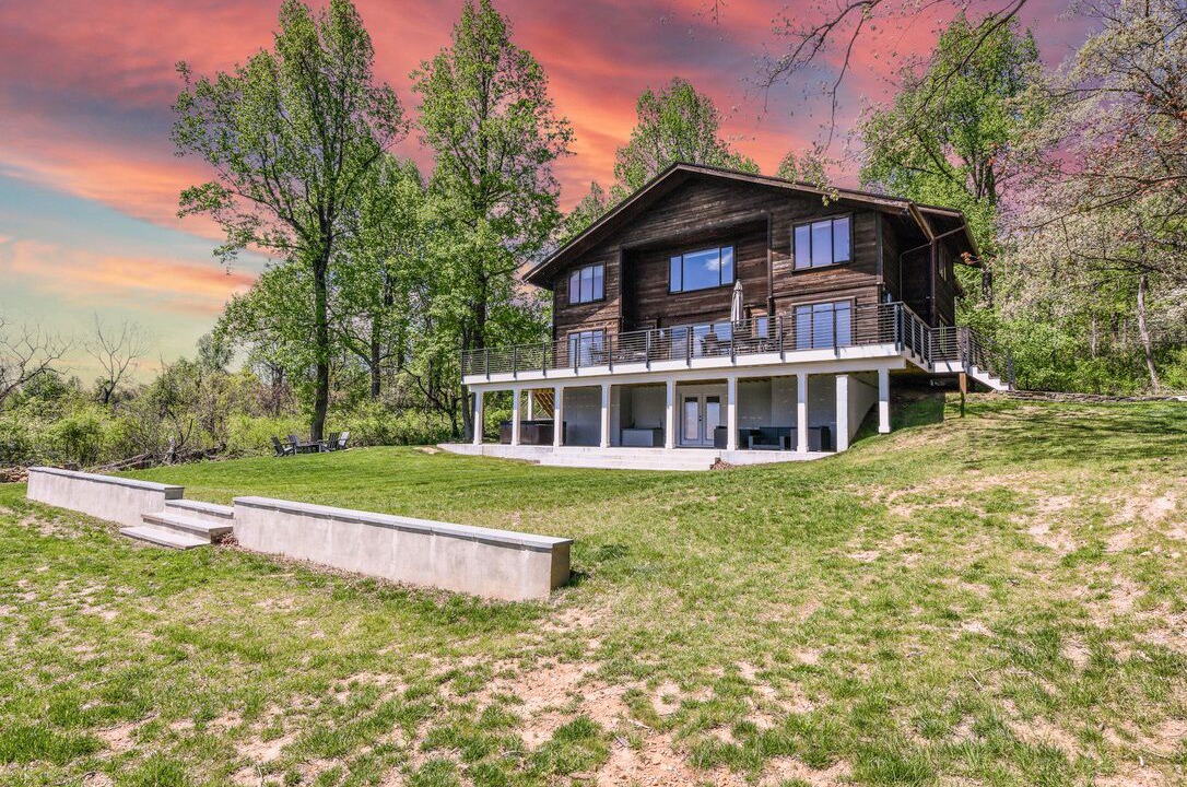 Photo of Outdoor in Bluemont