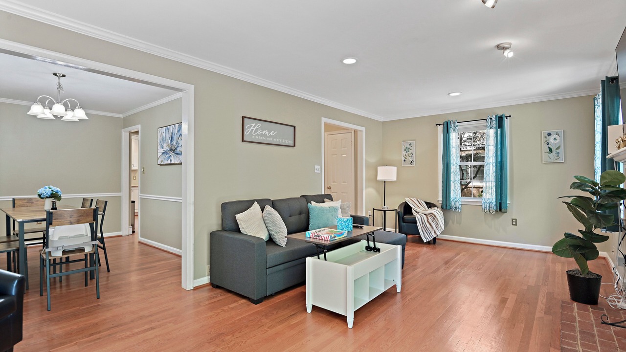 Photo of Livingroom in Springfield