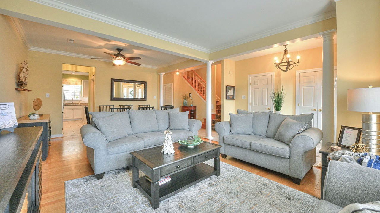 Photo of Livingroom in Villages of Five Points