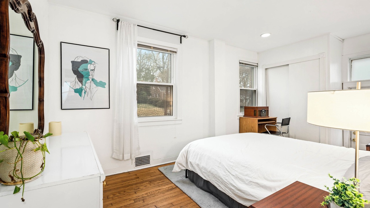 Photo of Bedroom in Silver Spring