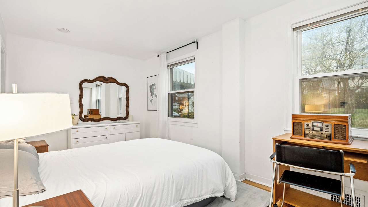 Photo of Bedroom in Silver Spring