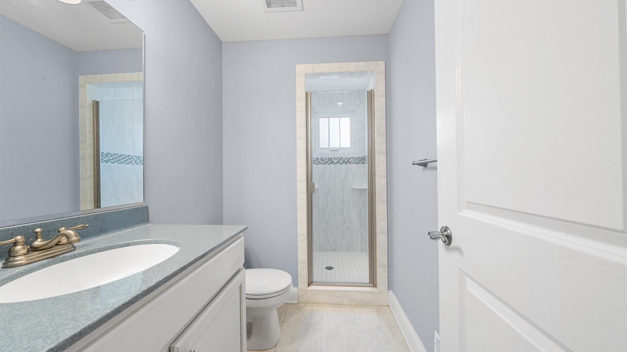 Photo of Bathroom in Townsend's Inlet