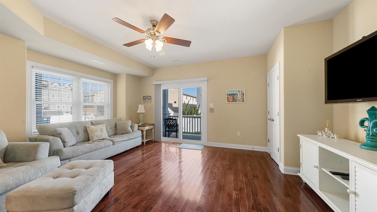 Photo of Livingroom in Townsend's Inlet