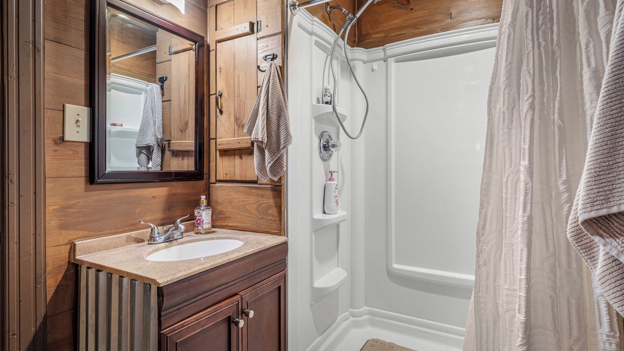 Photo of Bathroom in Mentone