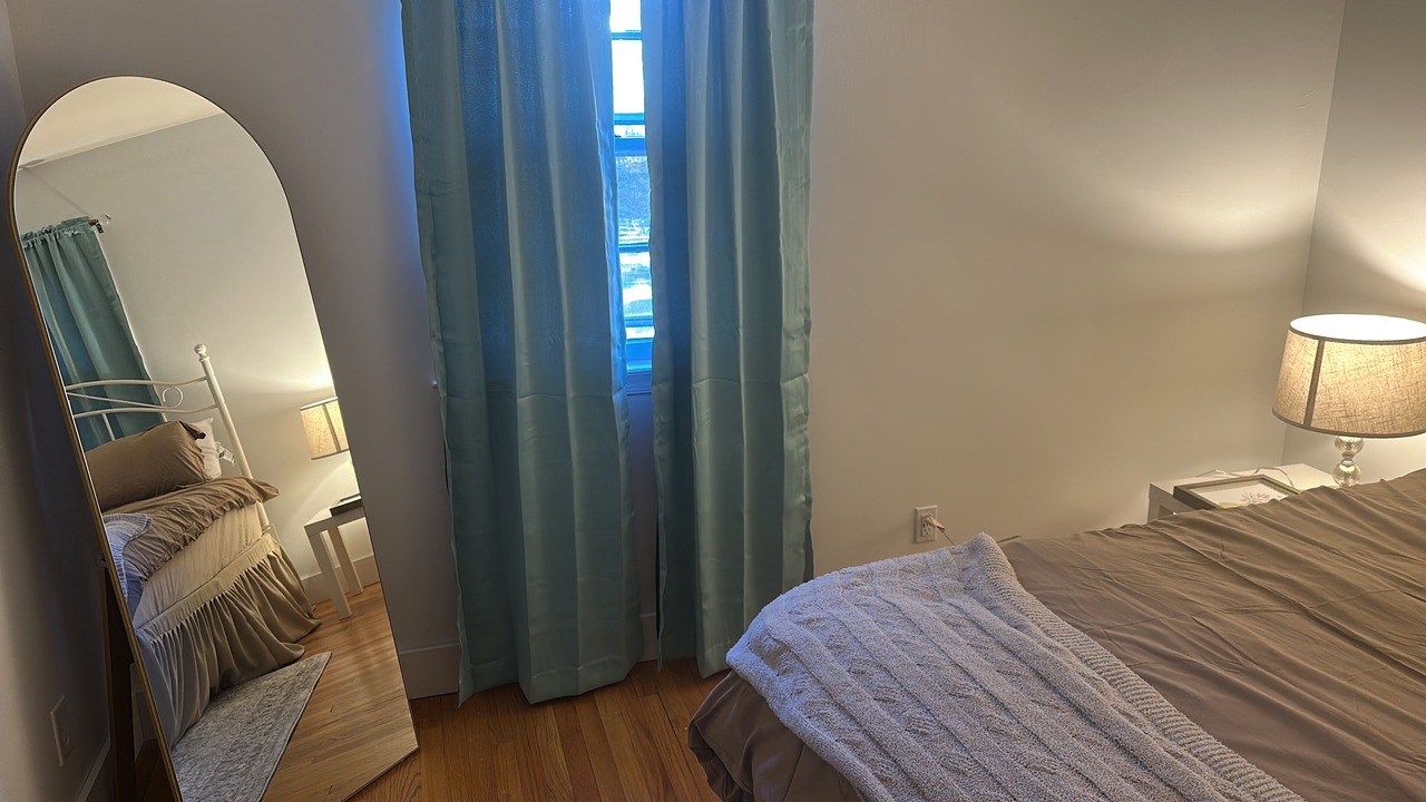 Photo of Bedroom in Fry's Spring
