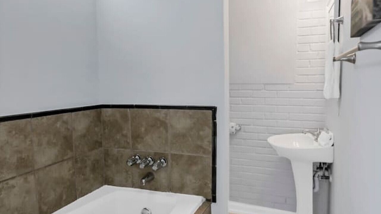 Photo of Bathroom in Forest Acres