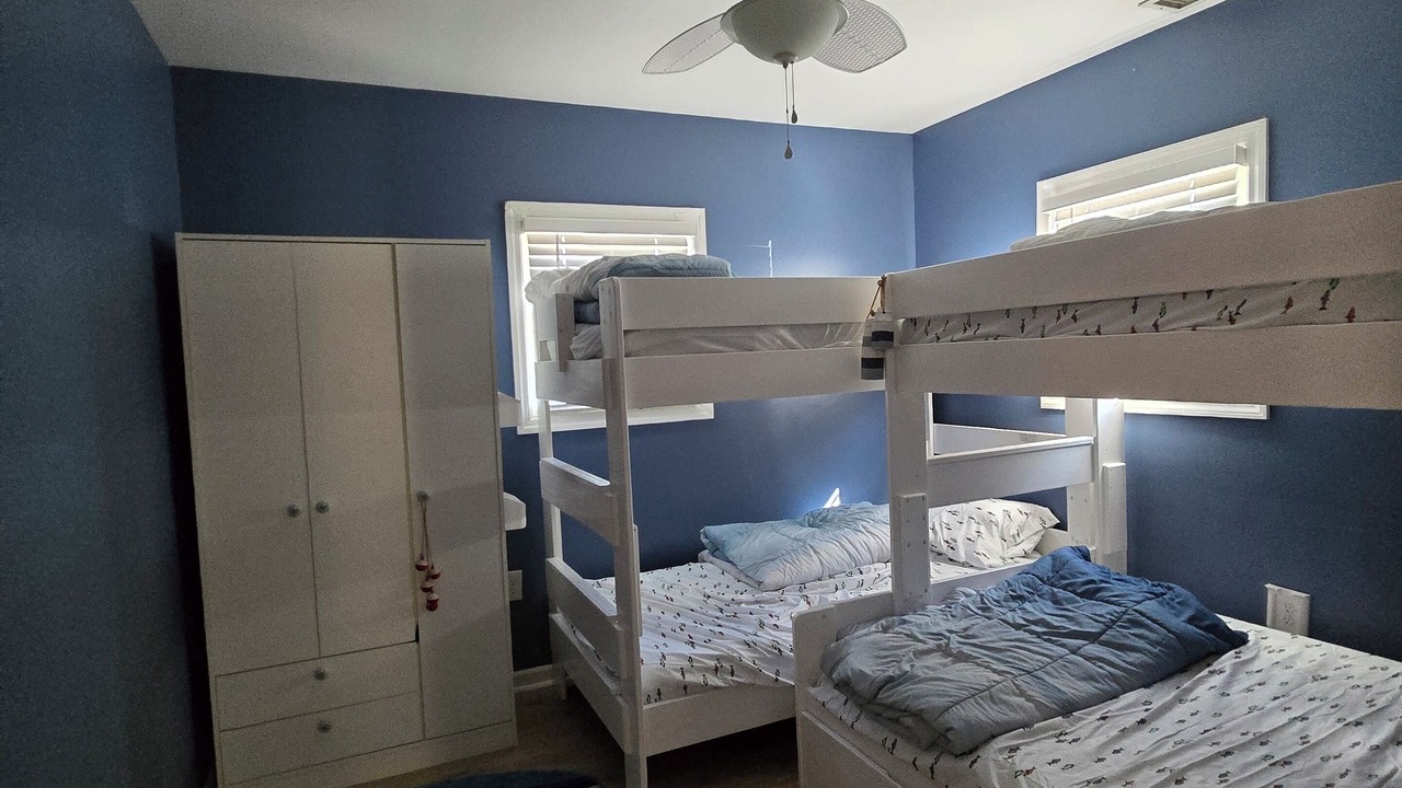 Photo of Bedroom in Mystic Island