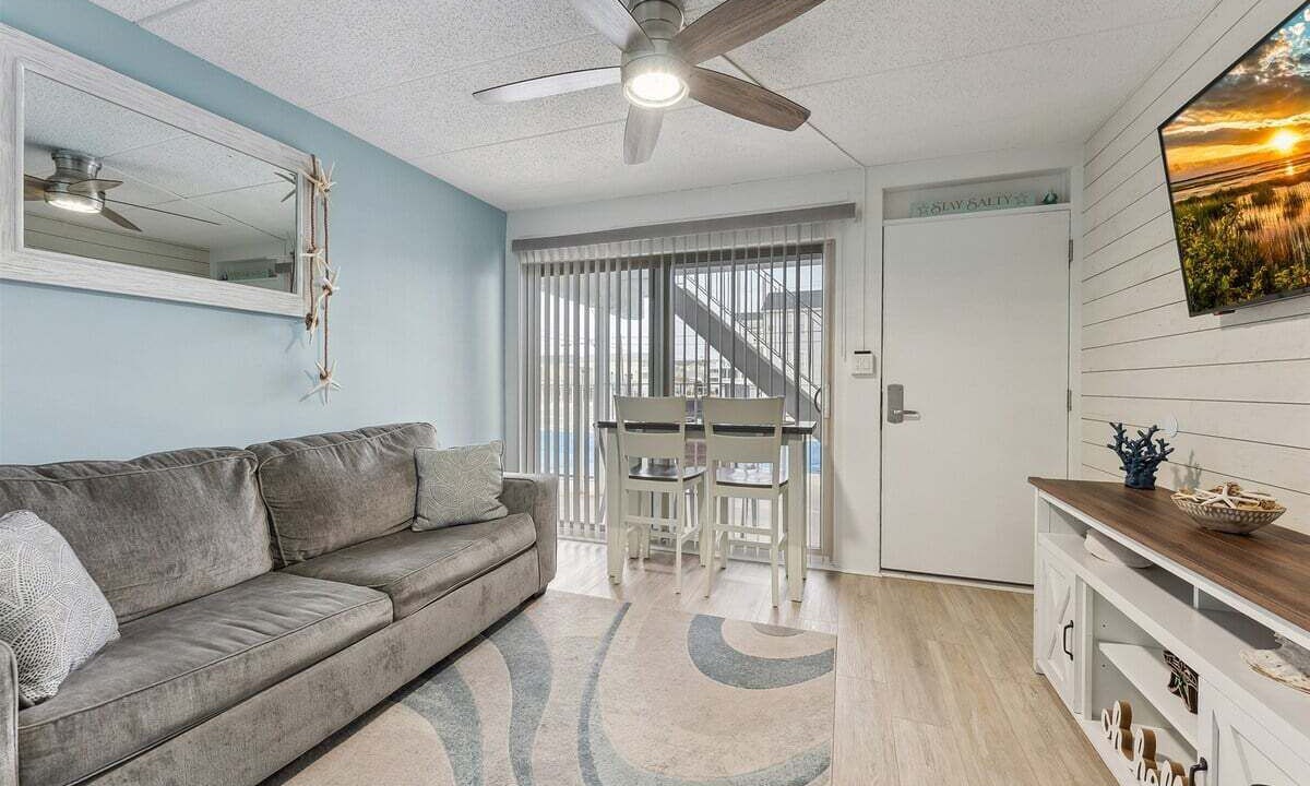 Photo of Livingroom in North Wildwood