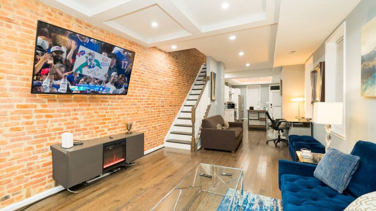 Photo of Livingroom in Greektown