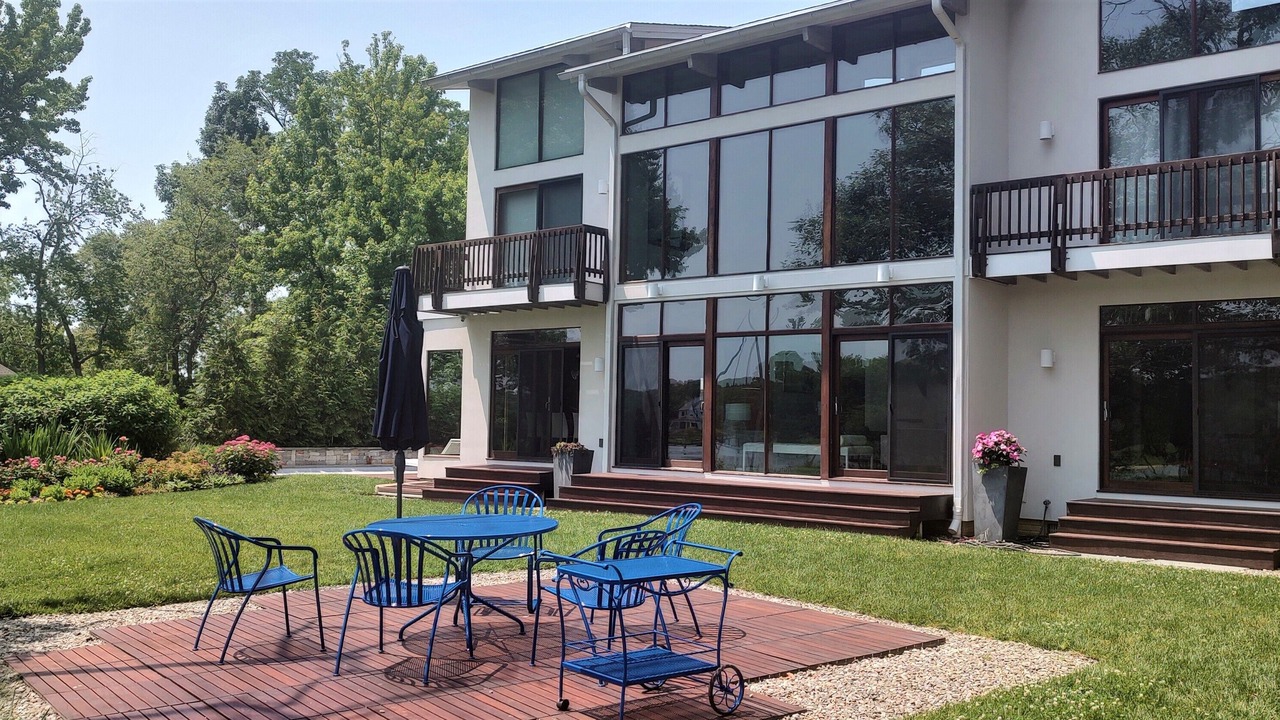 Photo of Outdoor in Hillsmere