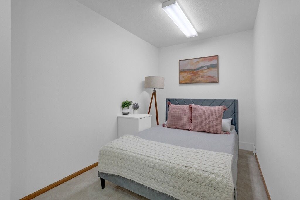 Photo of Bedroom in Grimes