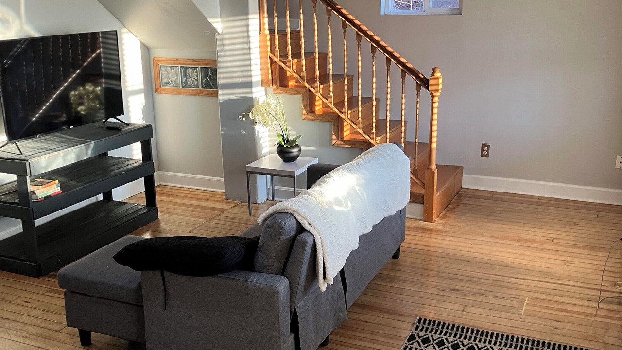 Photo of Livingroom in Cedar Rapids