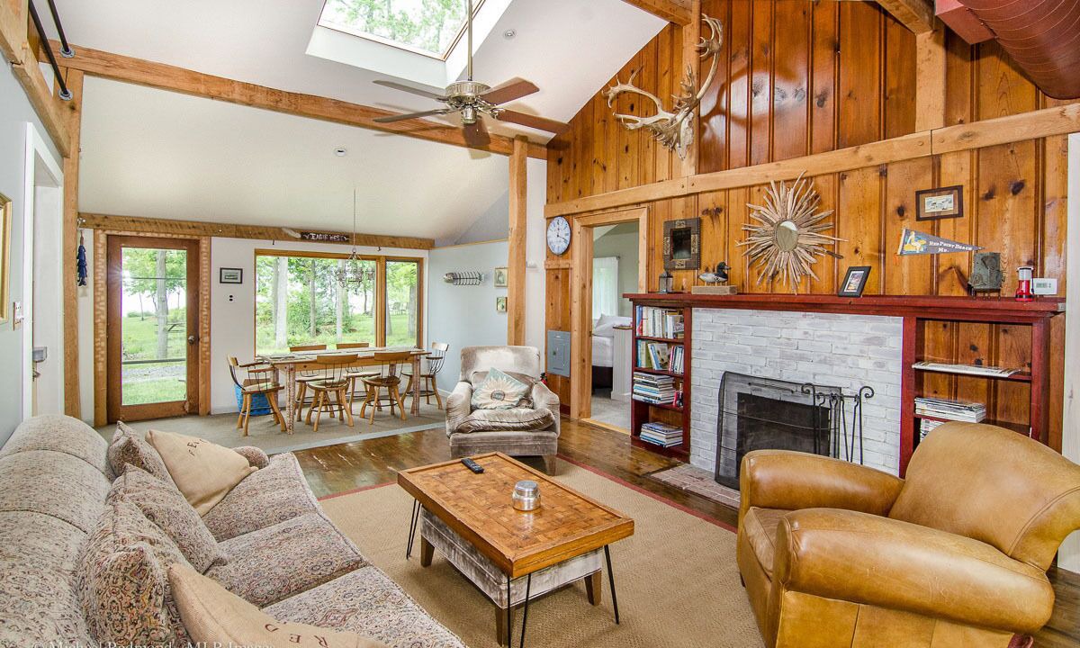 Photo of Livingroom in Red Point
