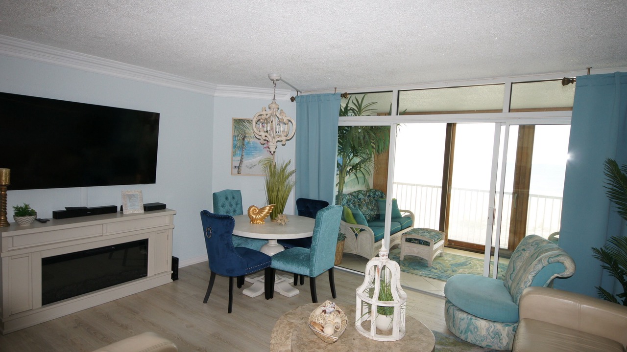 Photo of Livingroom in North Ocean City