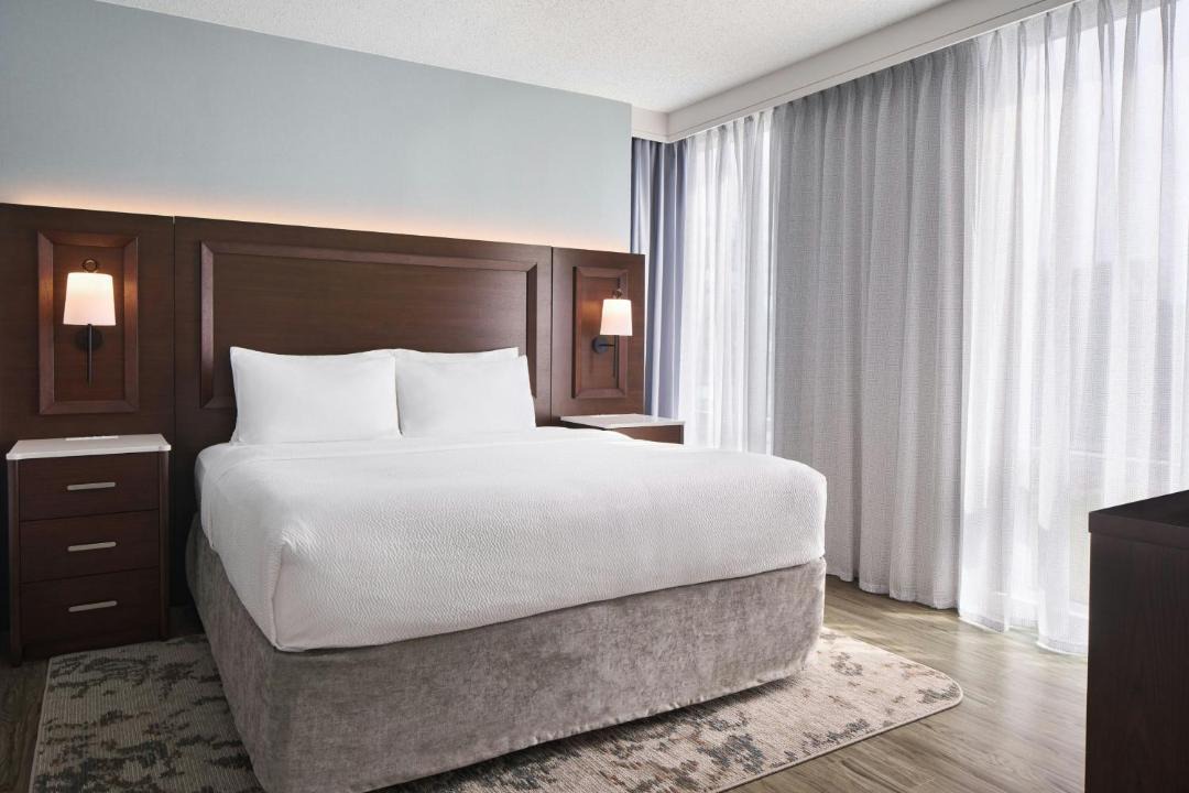 Photo of Bedroom in Navy Yard