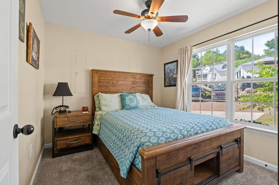 Photo of Bedroom in Leesburg