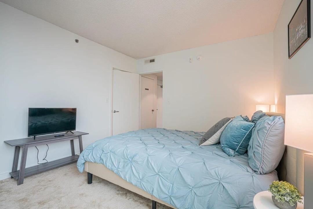 Photo of Bedroom in Downtown West