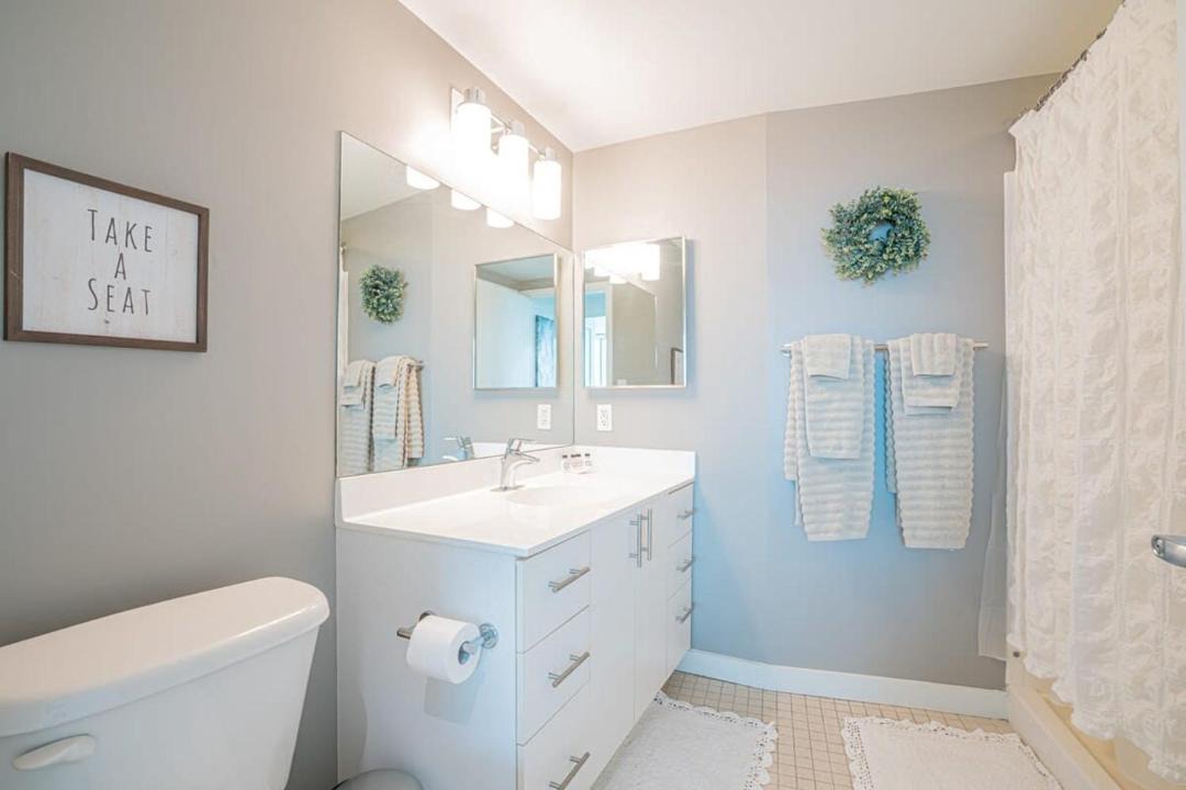 Photo of Bathroom in Downtown West